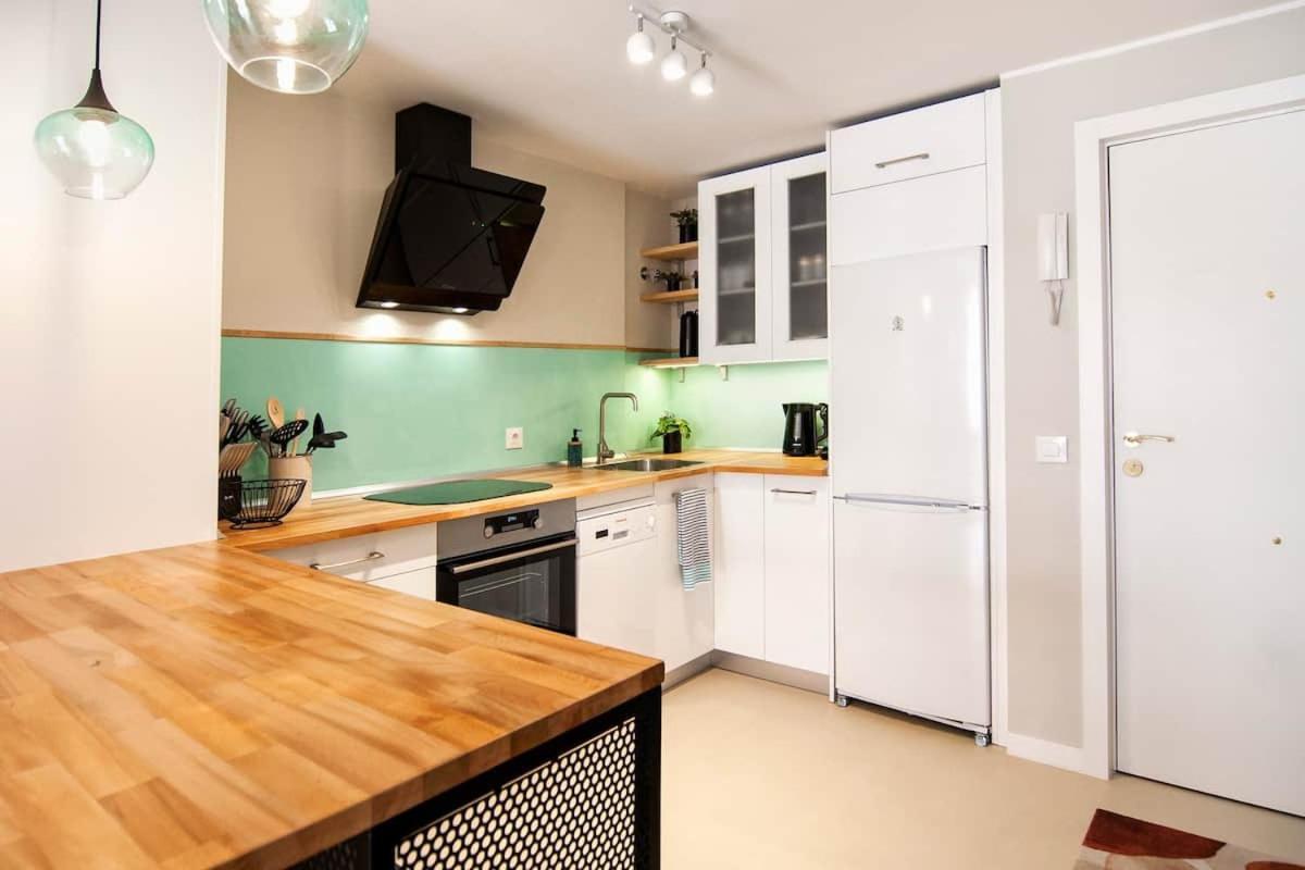Precioso Y Tranquilo Apartamento En Sevilla エクステリア 写真