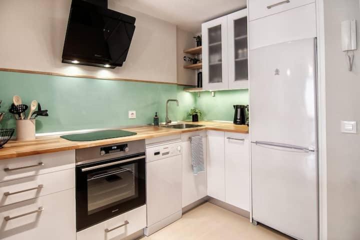 Precioso Y Tranquilo Apartamento En Sevilla エクステリア 写真